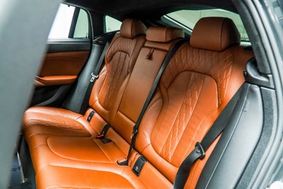 2023 BMW X6 M50i