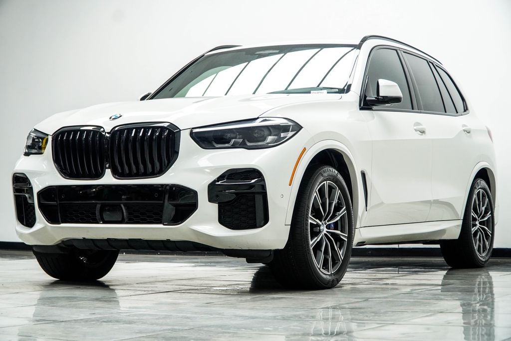 2022 BMW X5 M50i