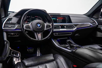 2022 BMW X5 M50i