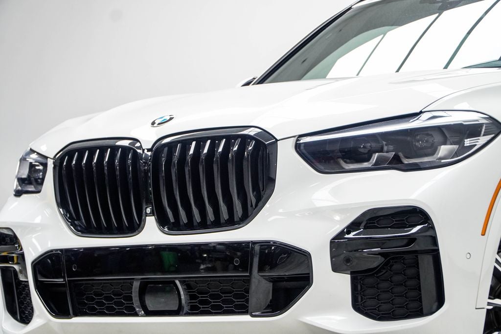 2022 BMW X5 M50i