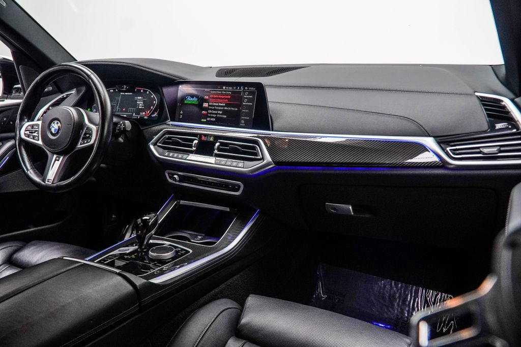 2022 BMW X5 M50i