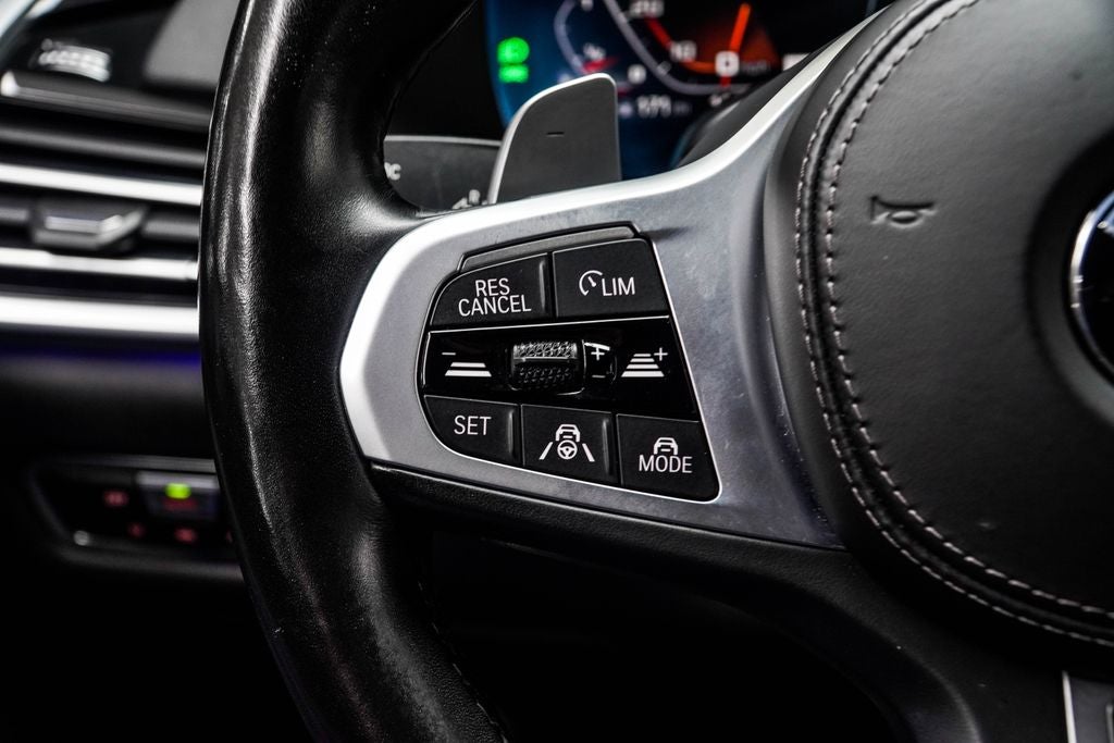 2022 BMW X5 M50i