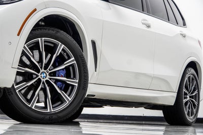 2022 BMW X5 M50i