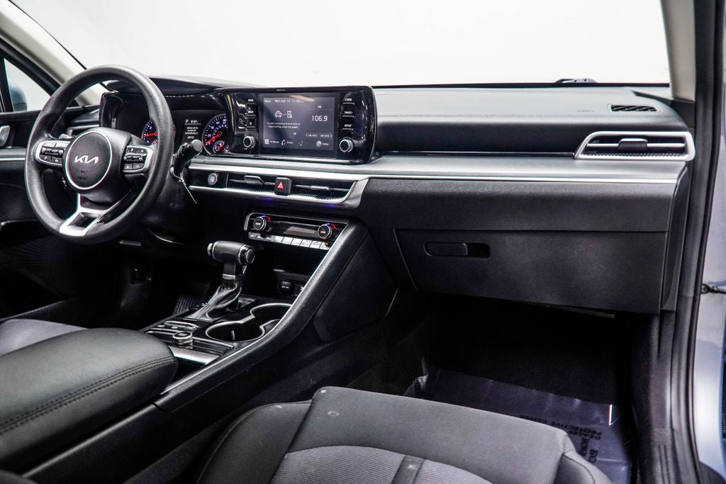 2023 Kia K5 LXS