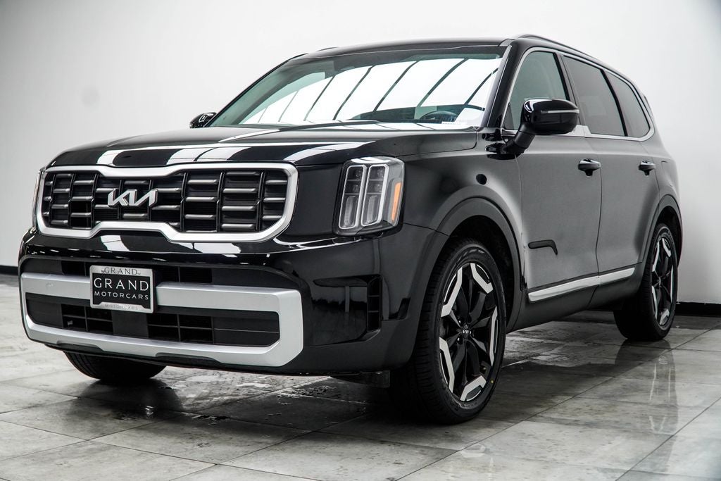 2023 Kia Telluride S