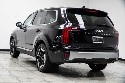 2023 Kia Telluride S