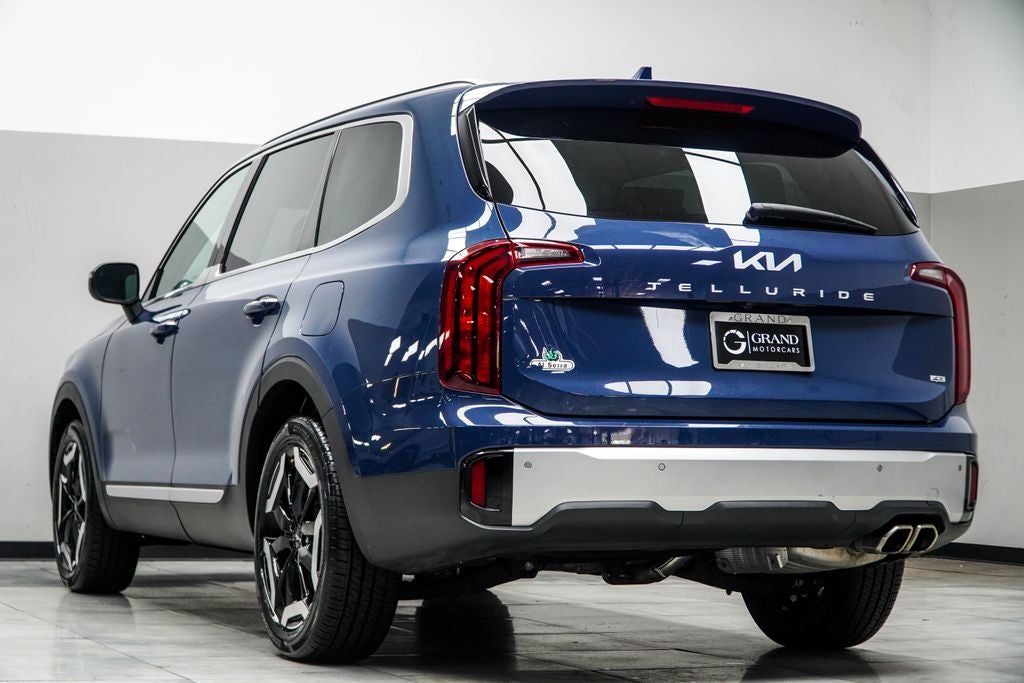 2023 Kia Telluride S