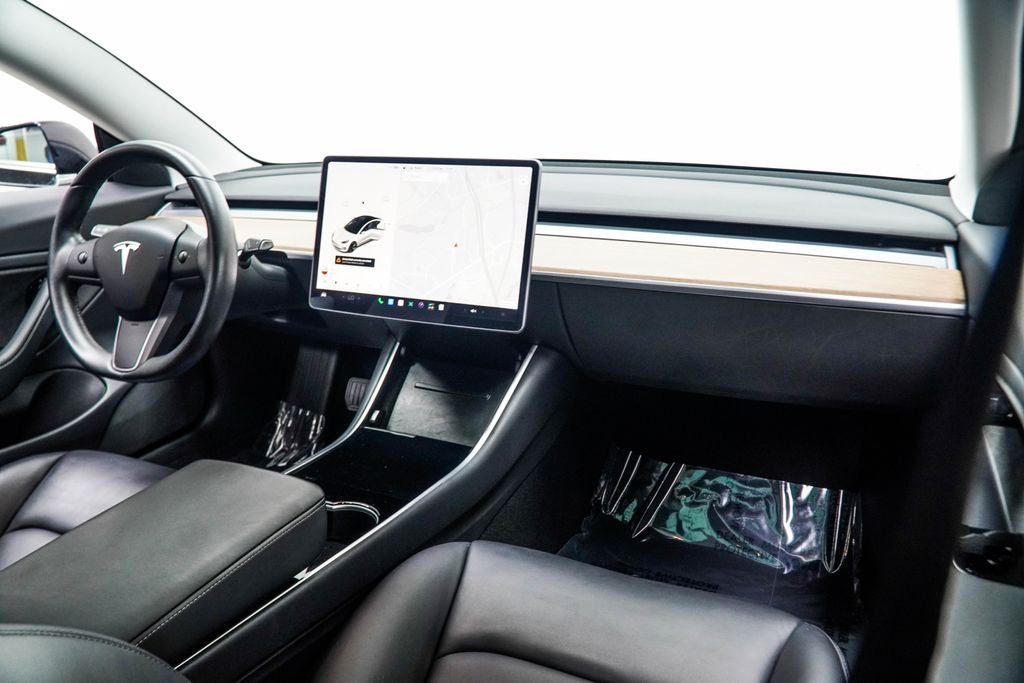 2019 Tesla Model 3 Mid Range