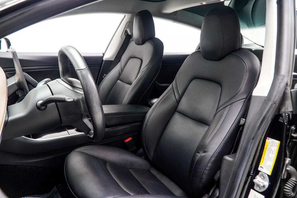 2019 Tesla Model 3 Mid Range