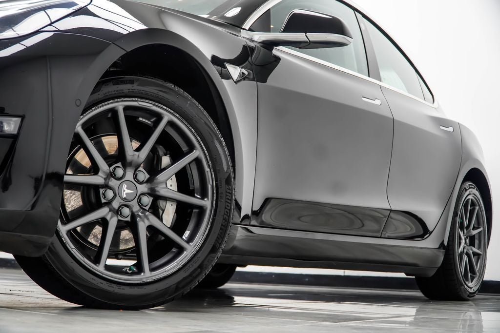 2019 Tesla Model 3 Mid Range