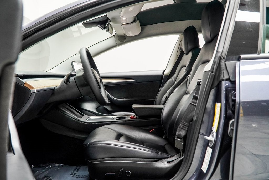 2022 Tesla Model 3 Base