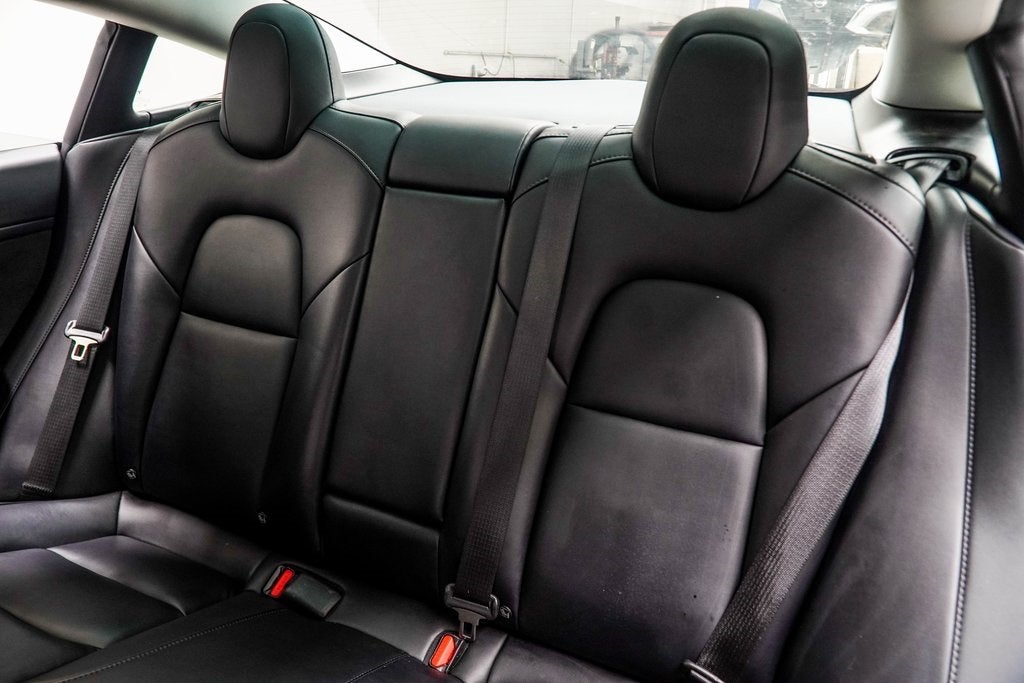 2022 Tesla Model 3 Base