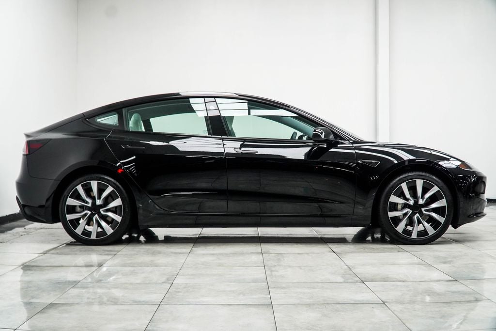 2025 Tesla Model 3 Long Range