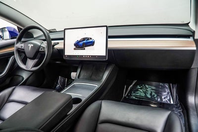 2023 Tesla Model 3 Performance