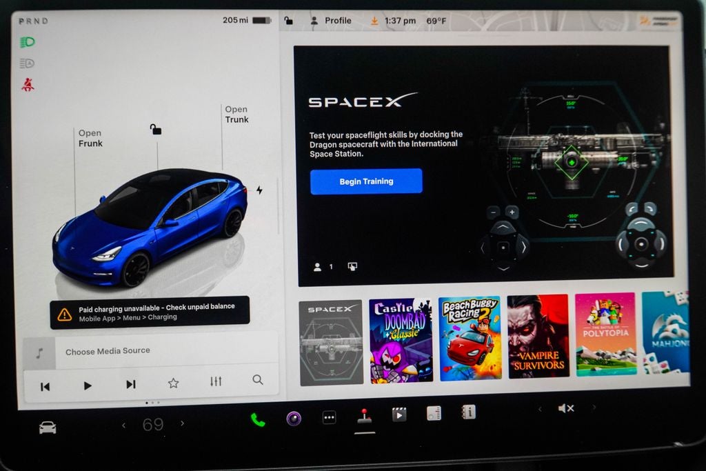 2023 Tesla Model 3 Performance