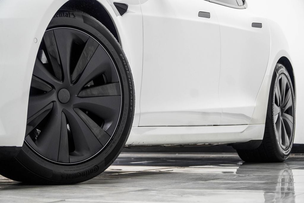 2023 Tesla Model S Standard Range