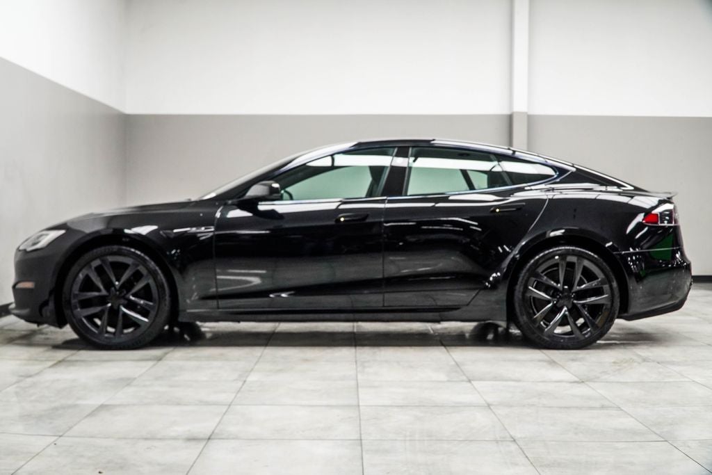 2021 Tesla Model S Plaid