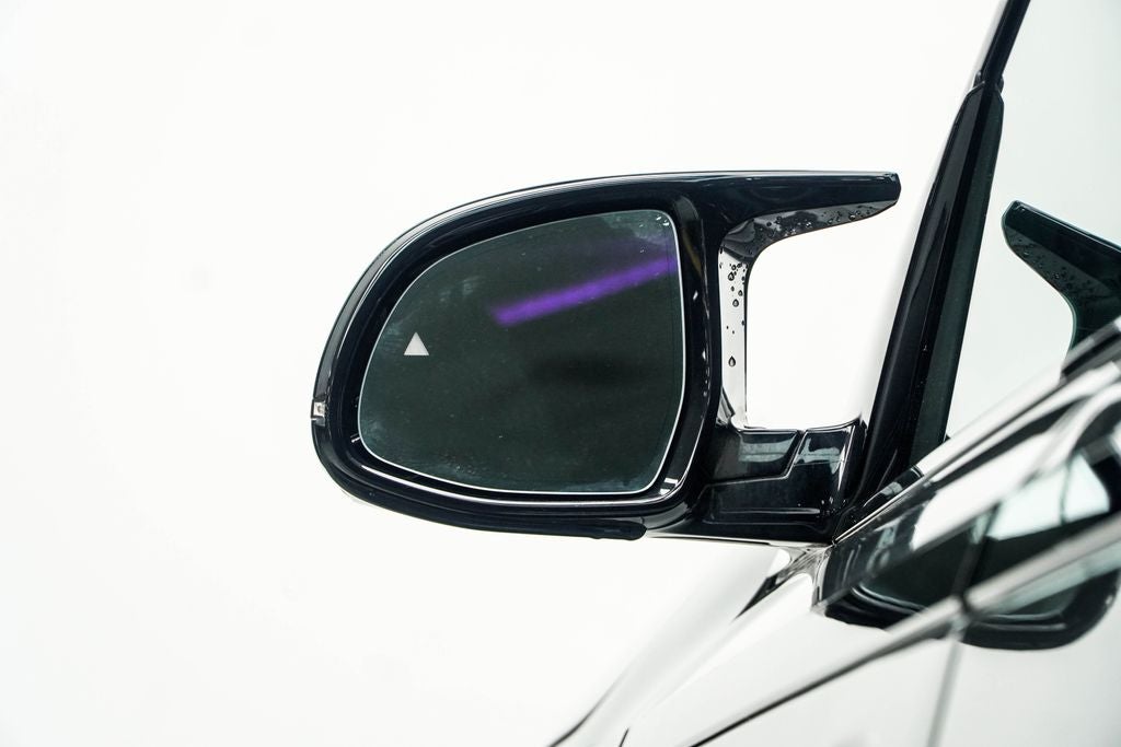 2023 BMW XM Base