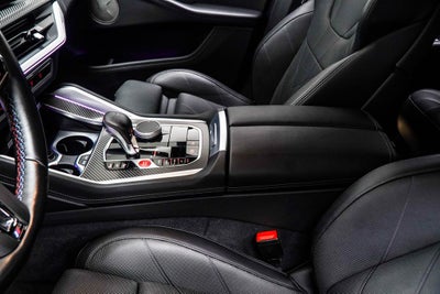 2023 BMW XM Base