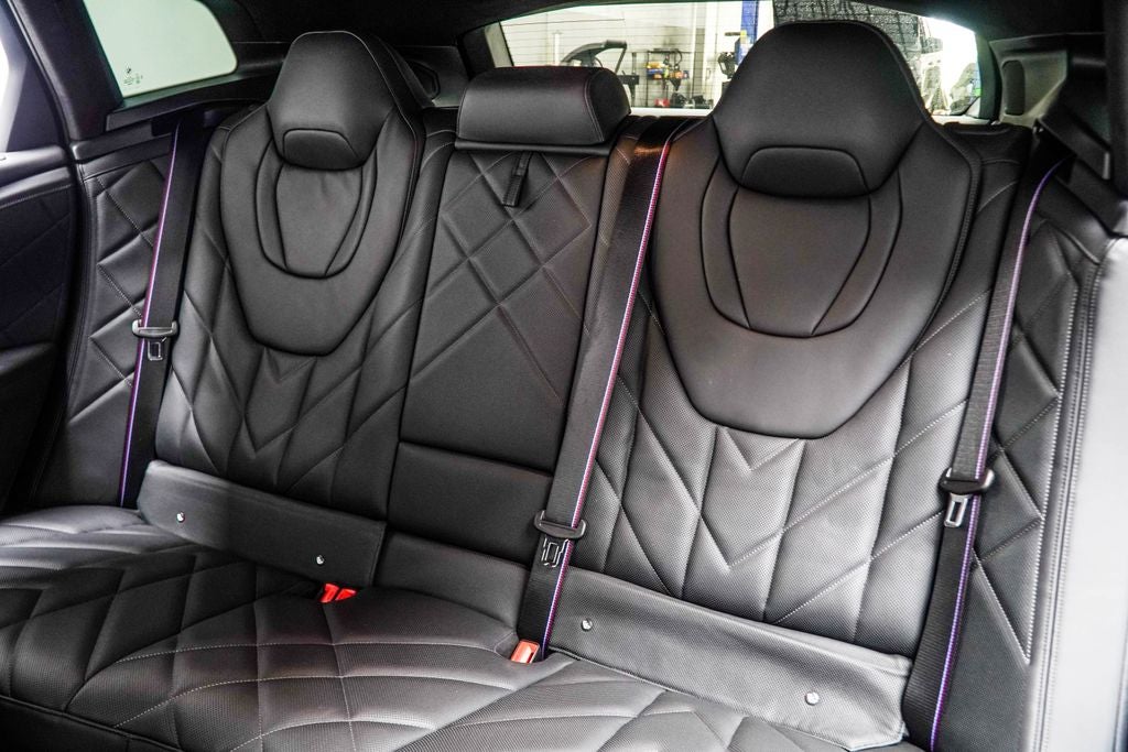 2023 BMW XM Base