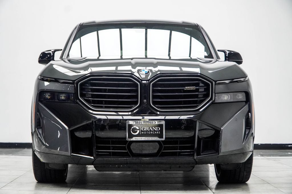 2023 BMW XM Base