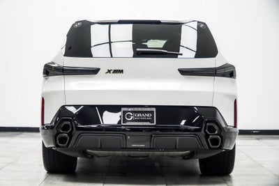 2023 BMW XM Base