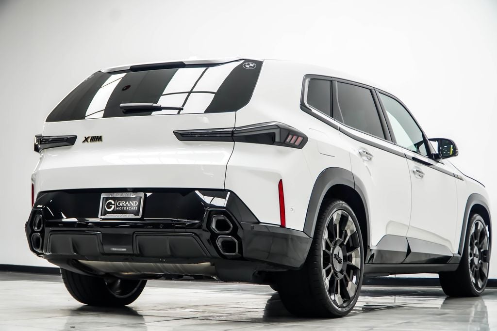 2023 BMW XM Base