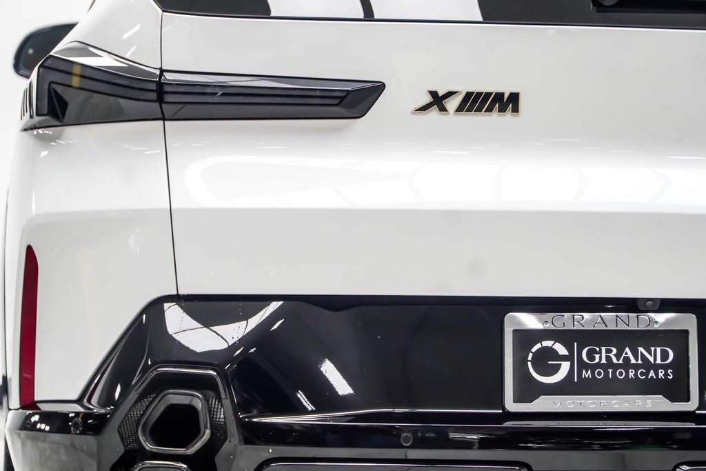 2023 BMW XM Base