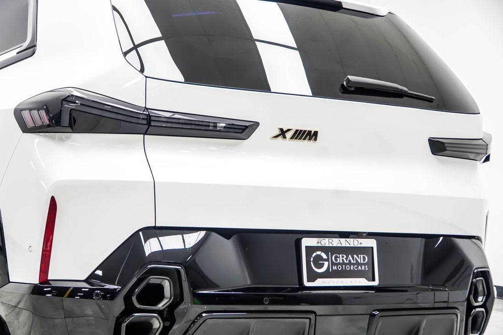 2023 BMW XM Base