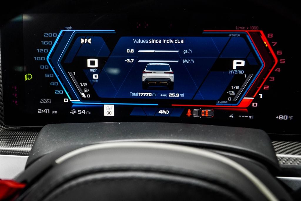 2023 BMW XM Base