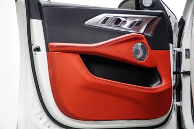 2023 BMW XM Base