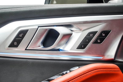 2023 BMW XM Base