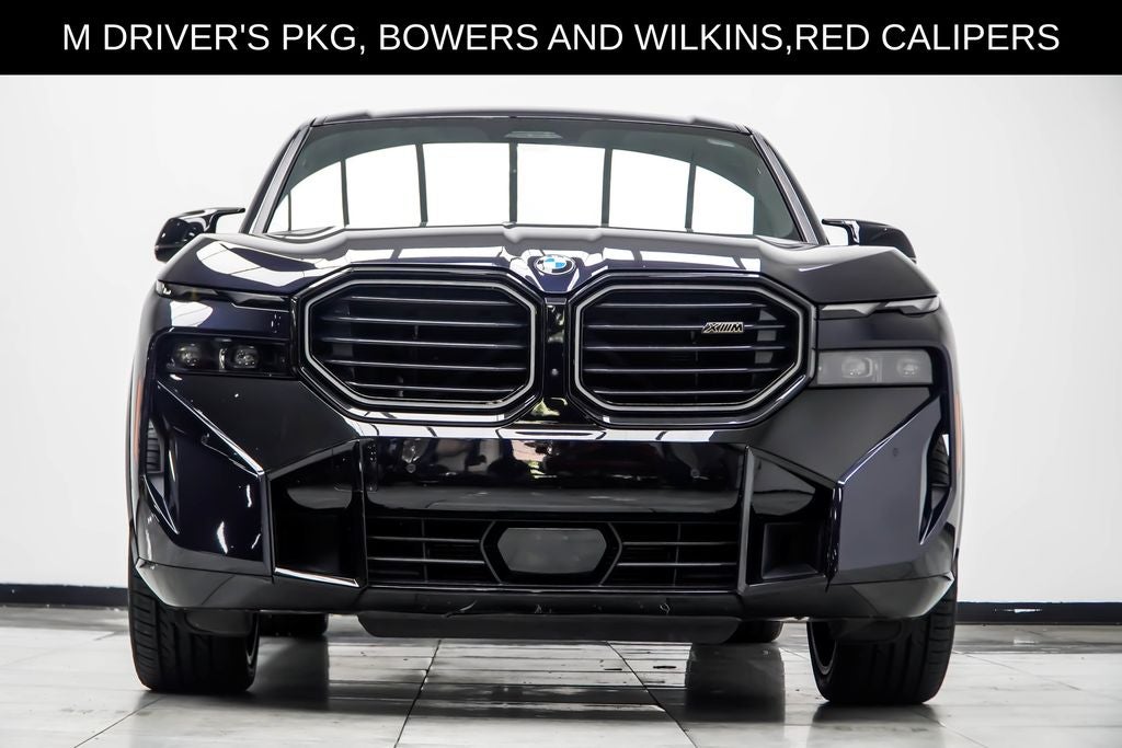 2023 BMW XM Base