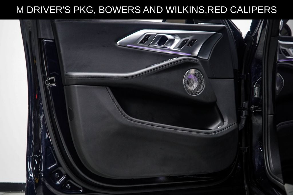 2023 BMW XM Base