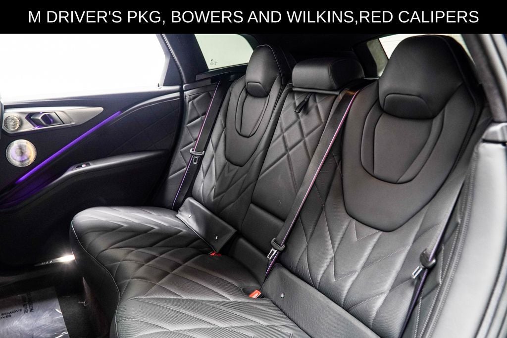 2023 BMW XM Base