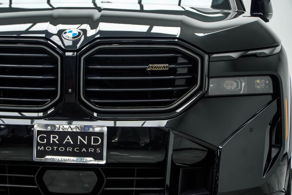 2023 BMW XM Base