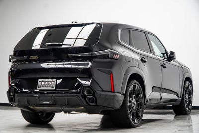 2023 BMW XM Base
