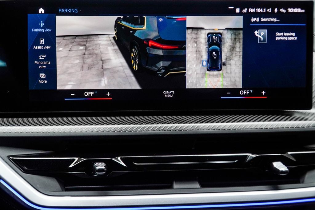 2023 BMW XM Base