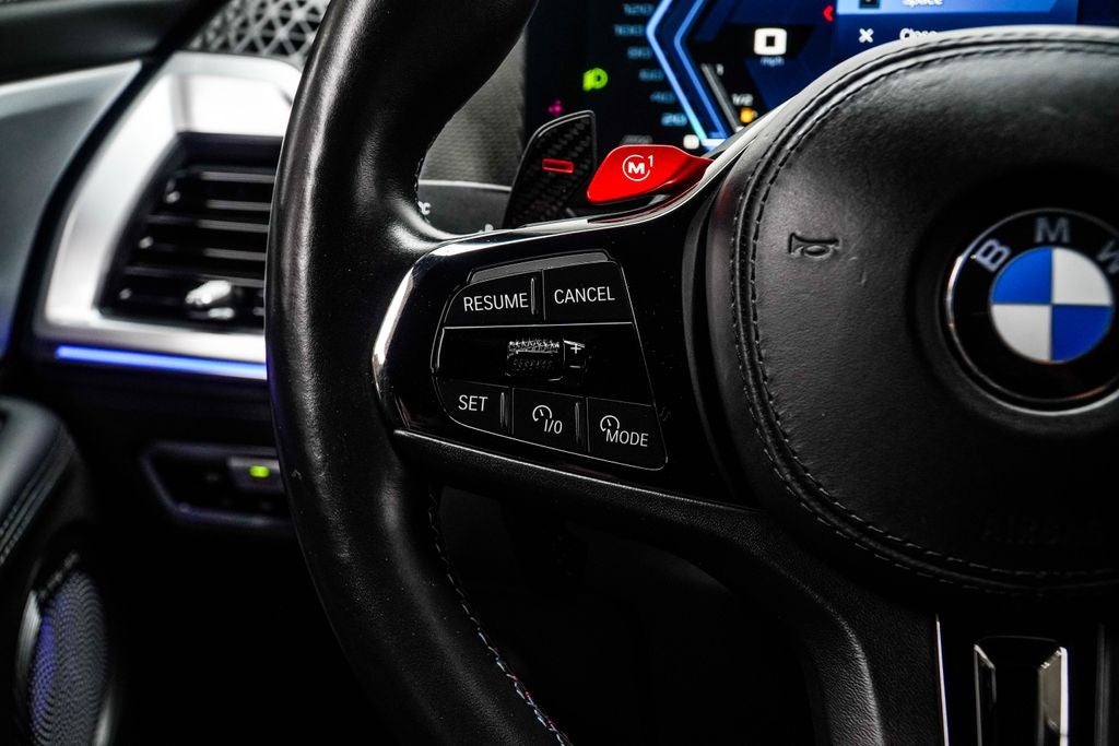 2023 BMW XM Base