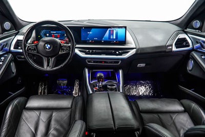 2023 BMW XM Base