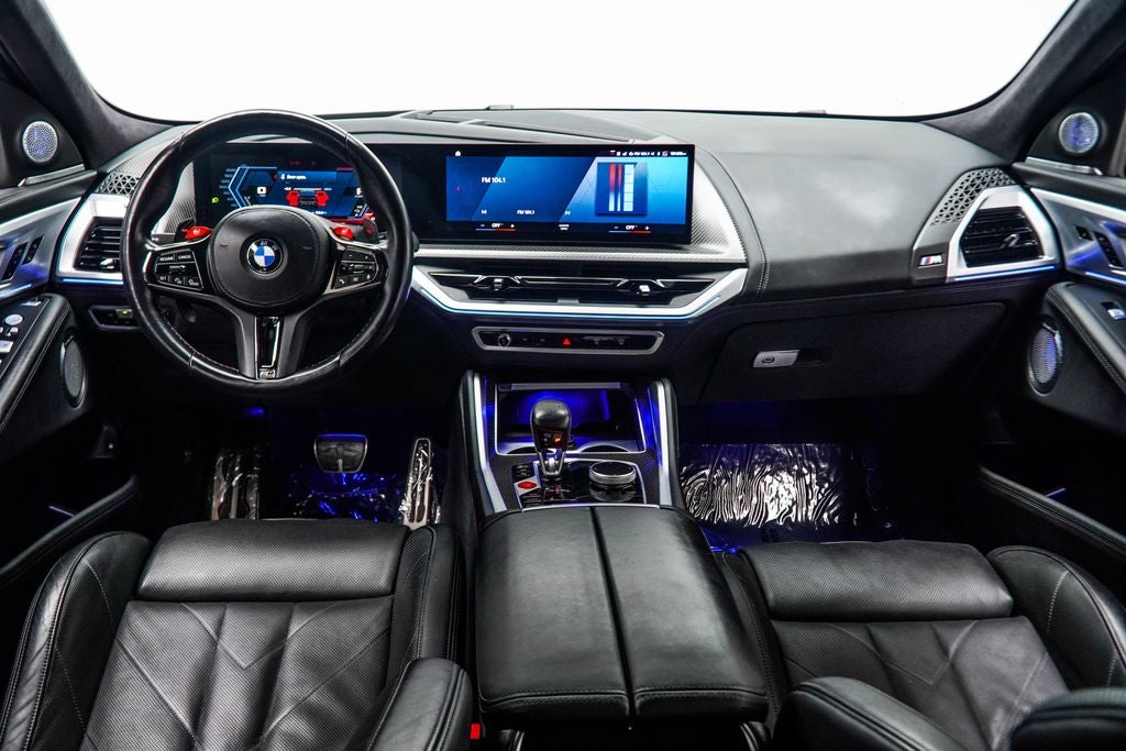 2023 BMW XM Base