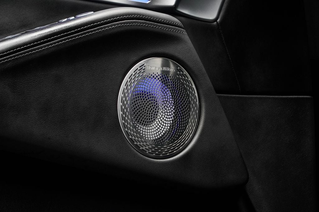 2023 BMW XM Base