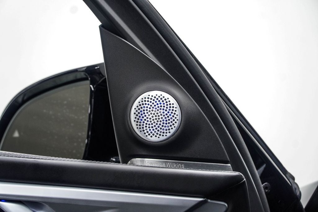 2023 BMW XM Base