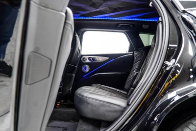 2023 BMW XM Base