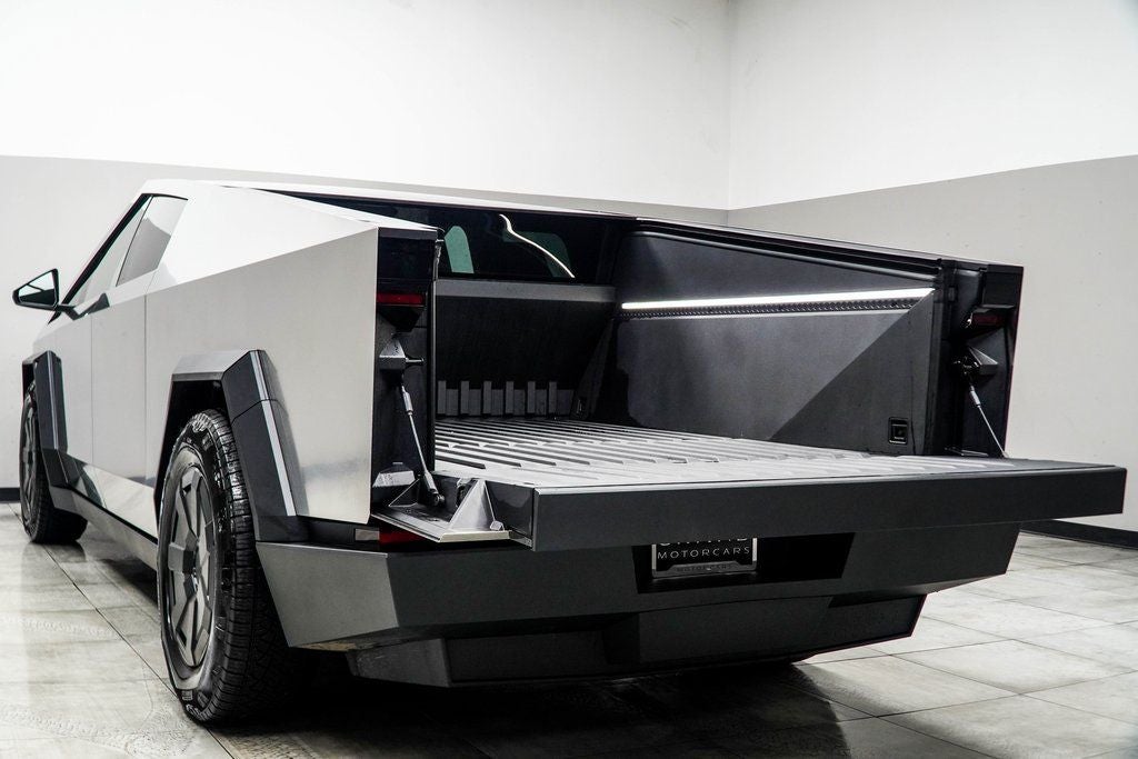 2025 Tesla Cybertruck Base