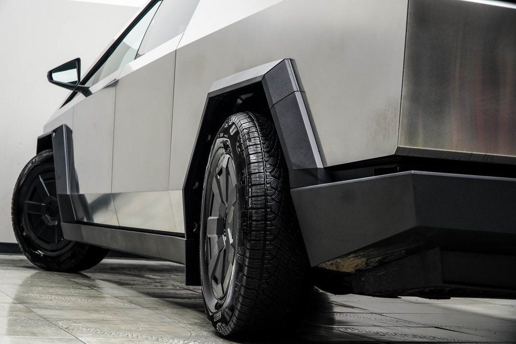 2025 Tesla Cybertruck Base