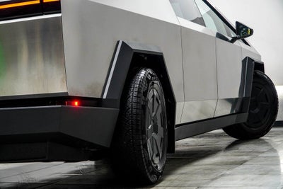 2025 Tesla Cybertruck Base