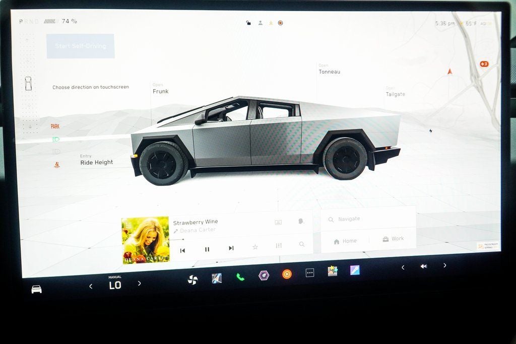 2025 Tesla Cybertruck Base
