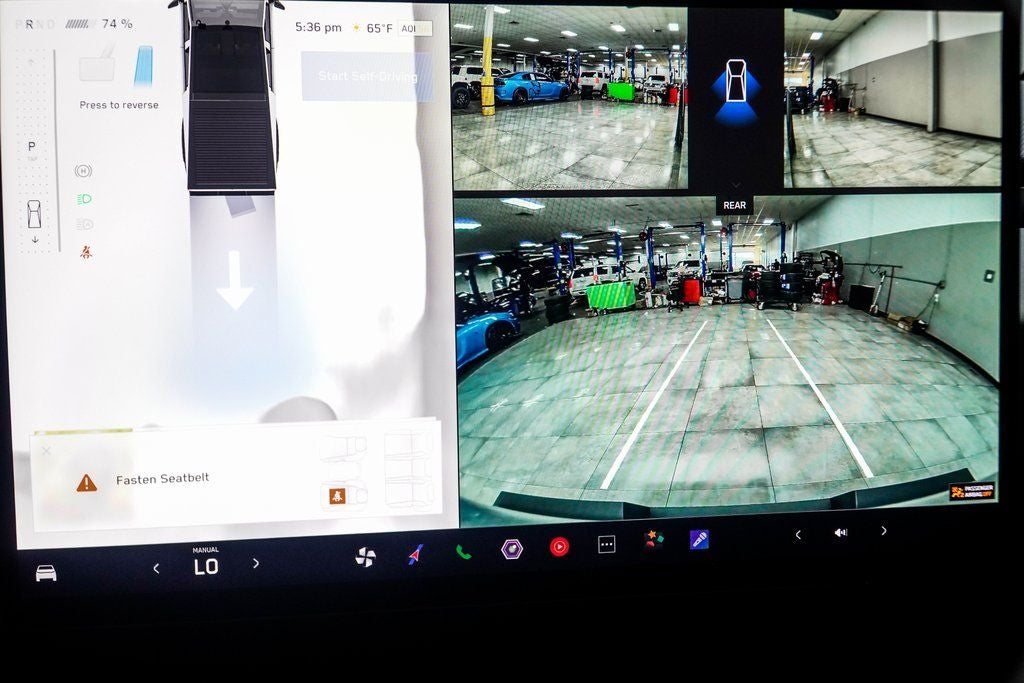 2025 Tesla Cybertruck Base