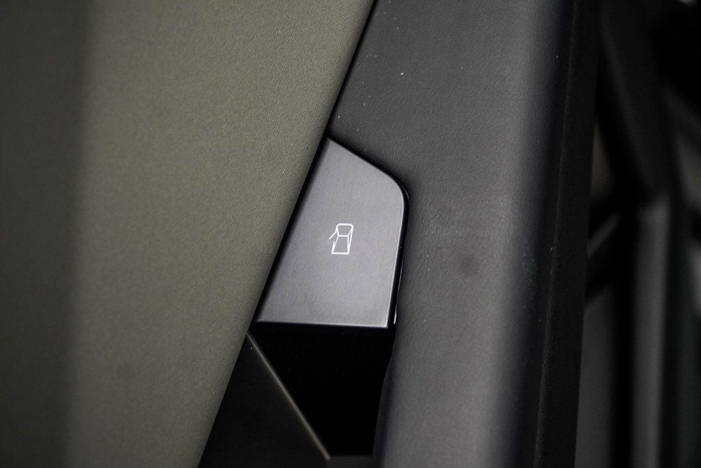 2025 Tesla Cybertruck Base